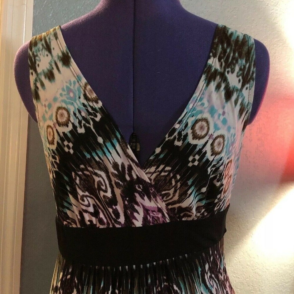 CONNECTED Size 10 Multi-Color Knit Sleeveless Maxi